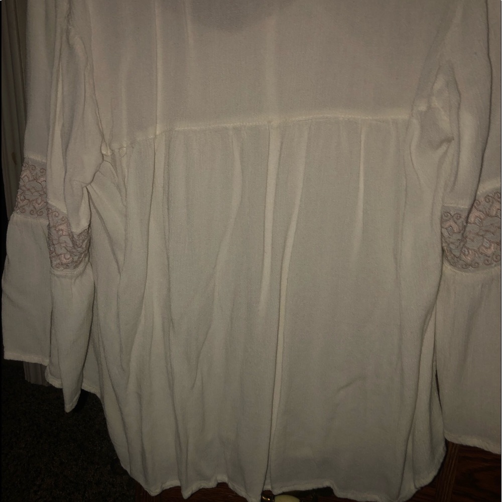 Top - Picture 2 of 5